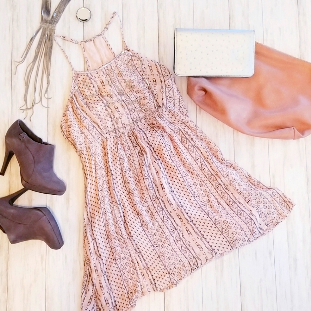 Pink / Grey Hollister Dress